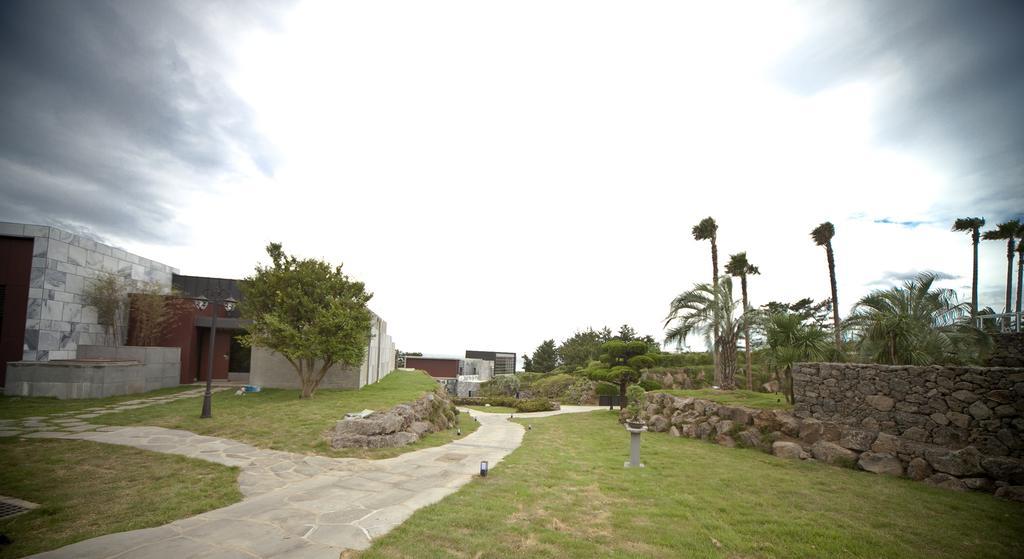 Stanford Hotel And Resort 제주 외부 사진
