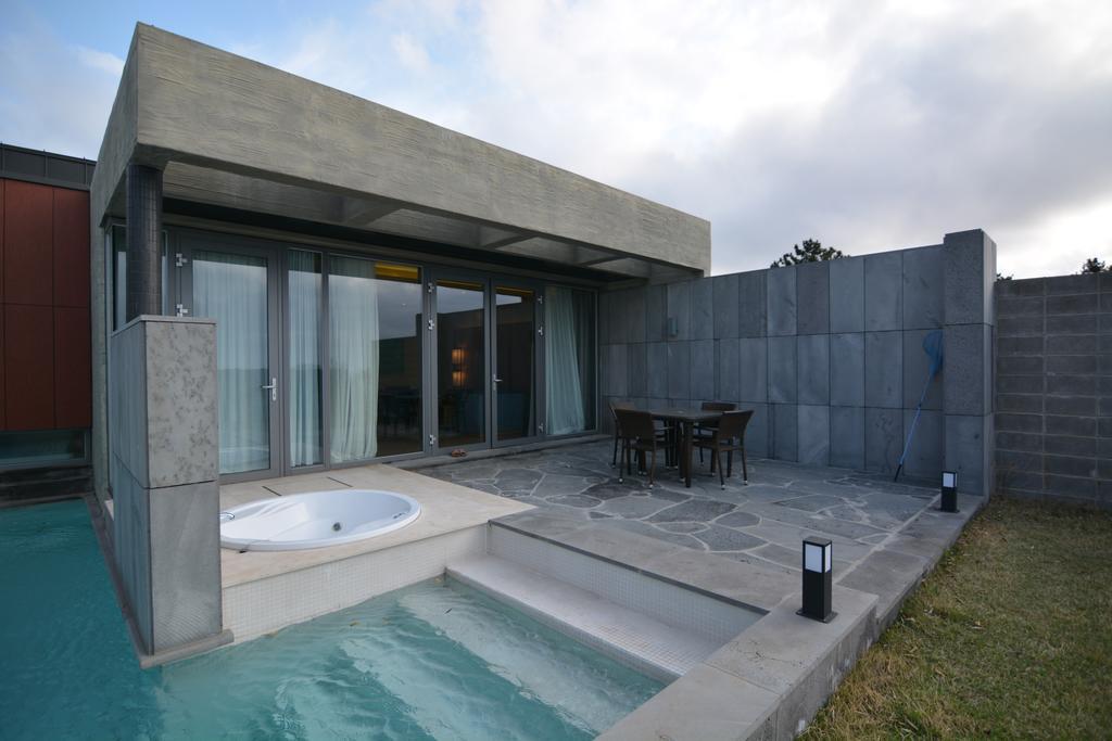 Stanford Hotel And Resort 제주 외부 사진